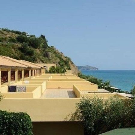 Villaggio Club La Maree Pisciotta Eksteriør bilde
